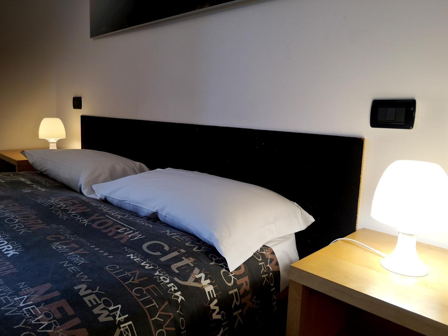 Diecizero Affittacamere Barùmini Habitación foto